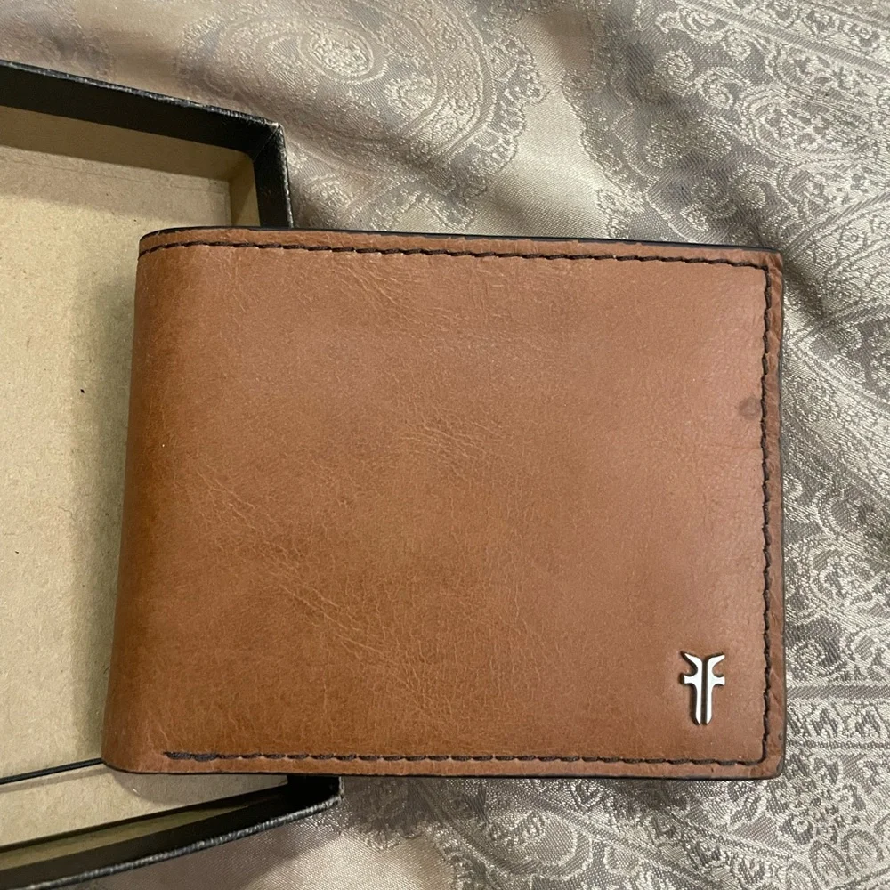 Frye Brown Leather Billfold Wallet
